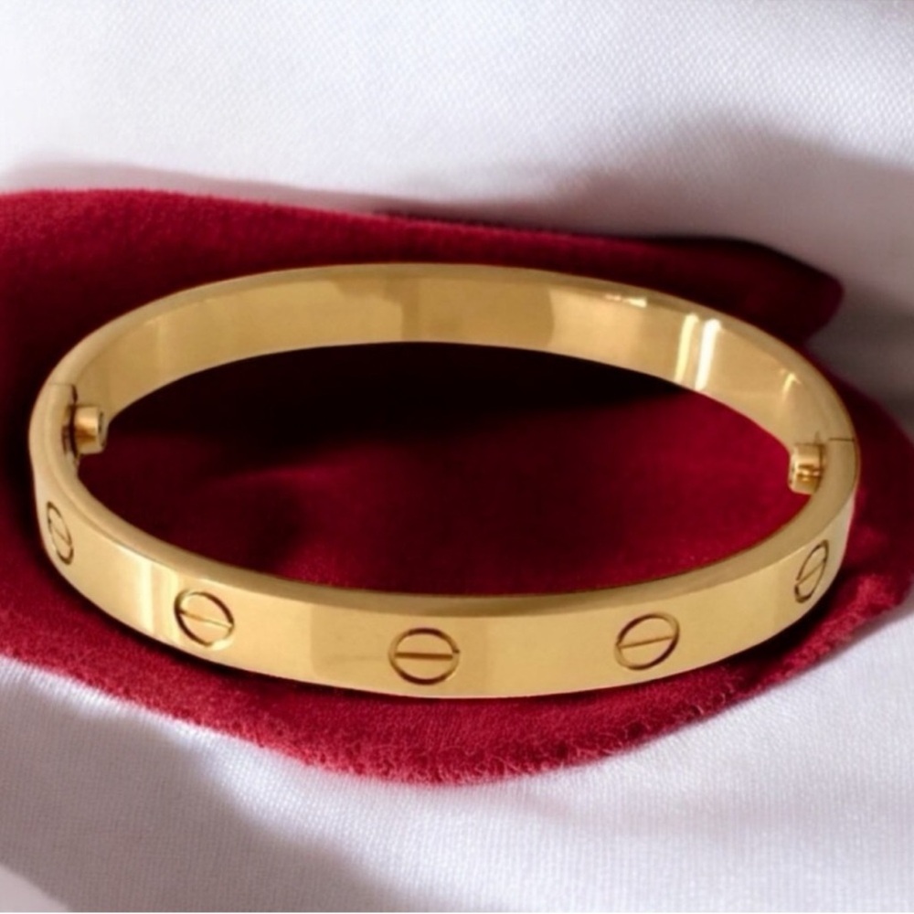 Stamped Gold Plated Love Bangle Bracelet No Stones Waterproof - Picture 3 of 11